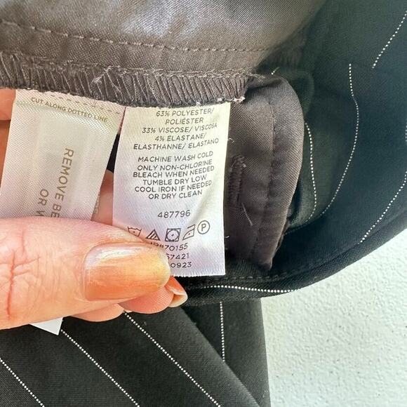 LOFT Marisa Trouser Women Pin Stripe Flare Pants Black Belt Size 4 Career Office - Picture 6 of 6